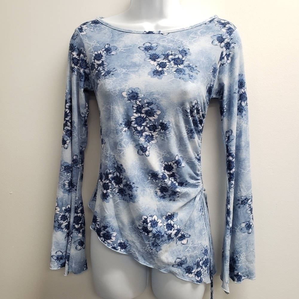 Angel vs Devil Floral Stretch Top Size Medium
